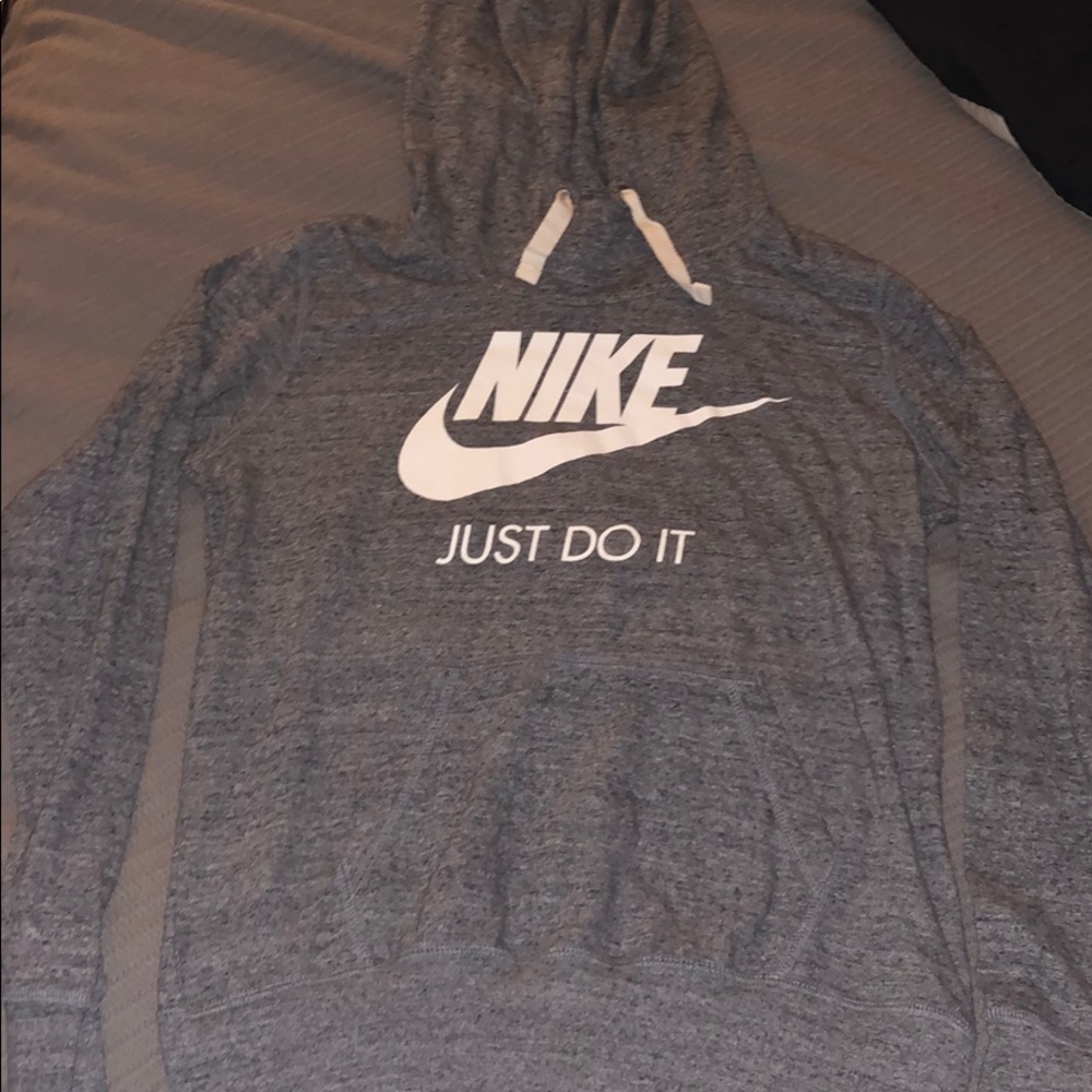 Nike Sweatshirt